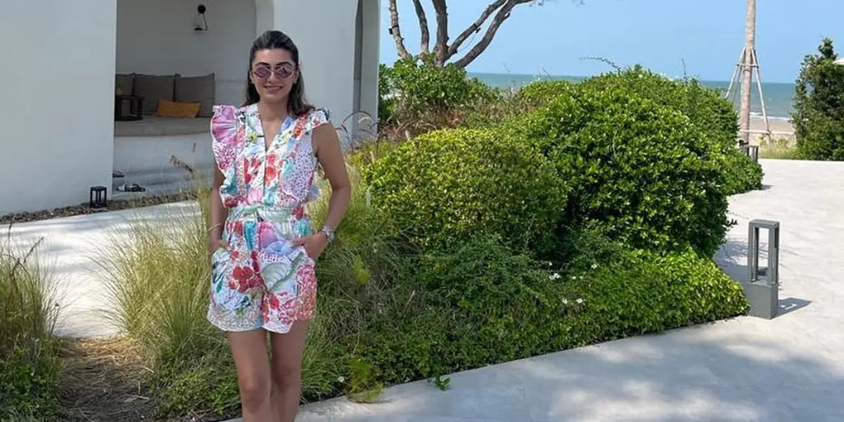 What Is Coastal Aesthetic Clothing? A Complete Style Guide for 2026