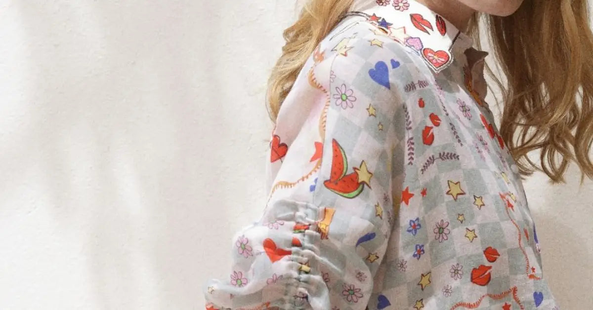 How to wear printed shirts for brunch, travel, and getting dressed without overthinking it