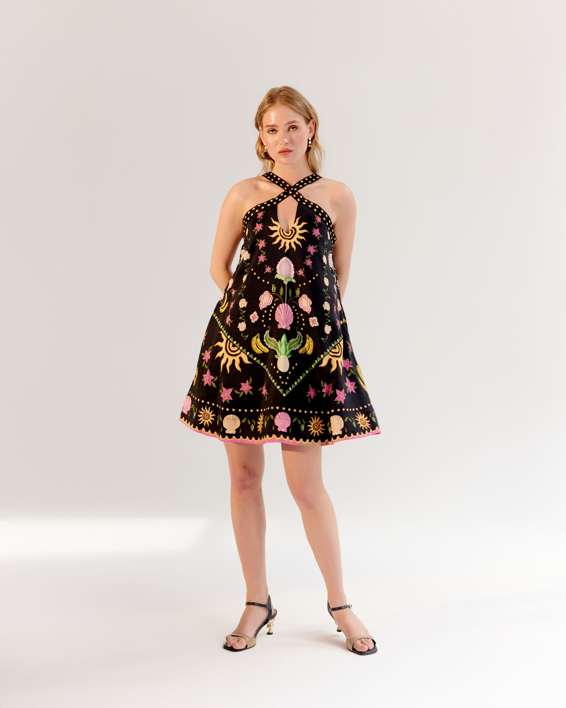 aida mini dress Edikted Women's Aida Backless Bubble Mini Dress