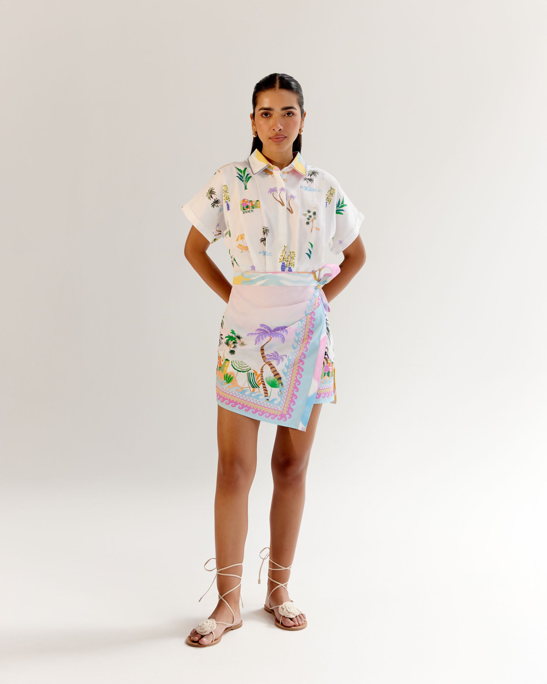 Sea Print Kate Mini Dress for Seaside Getaway - NOIB M Sea Print Kate Mini Dress for Seaside Getaway - NOIB M