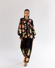 Ilia Set - Seashell (Black)