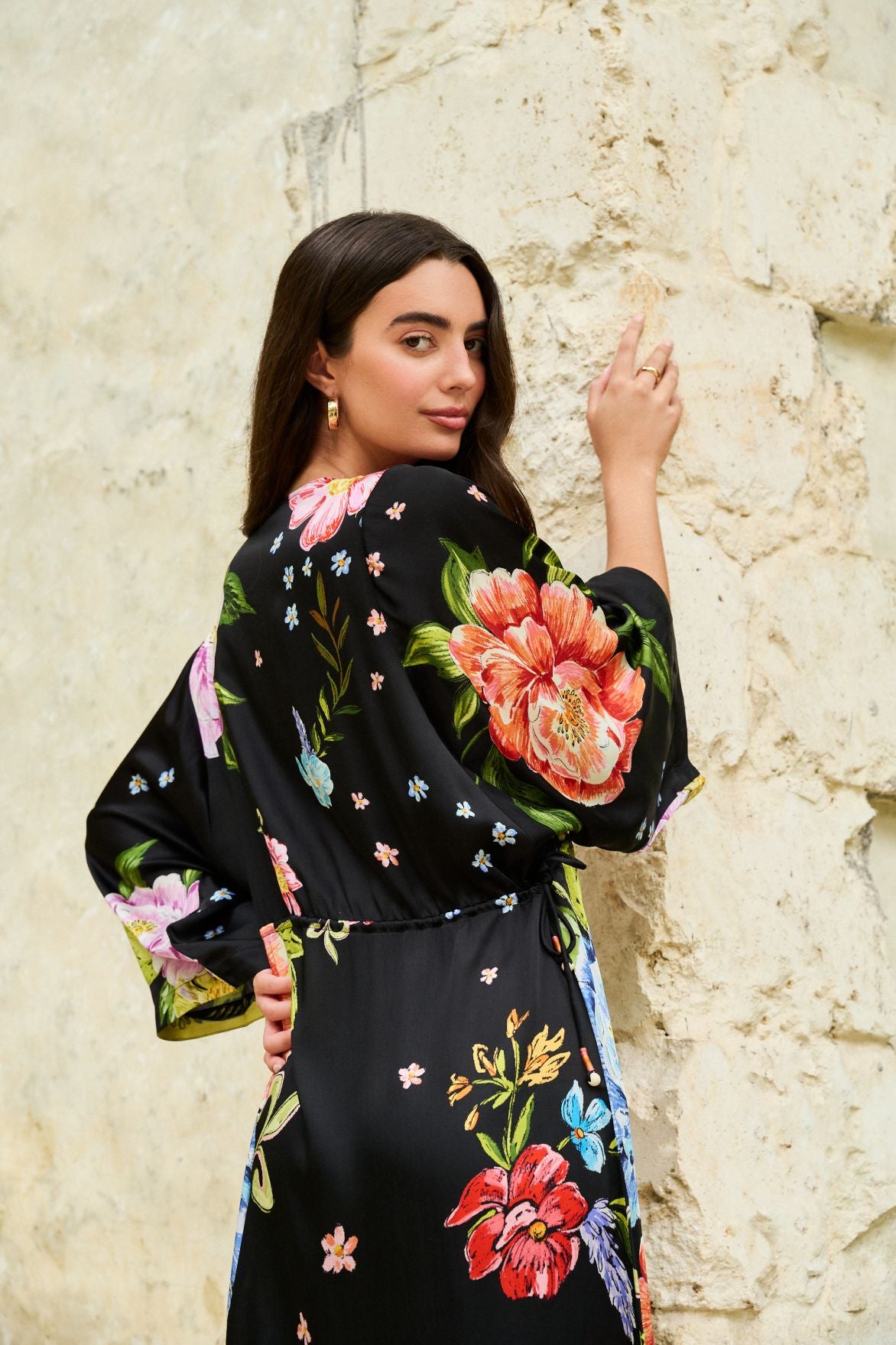 Viola Coverup - Bloom