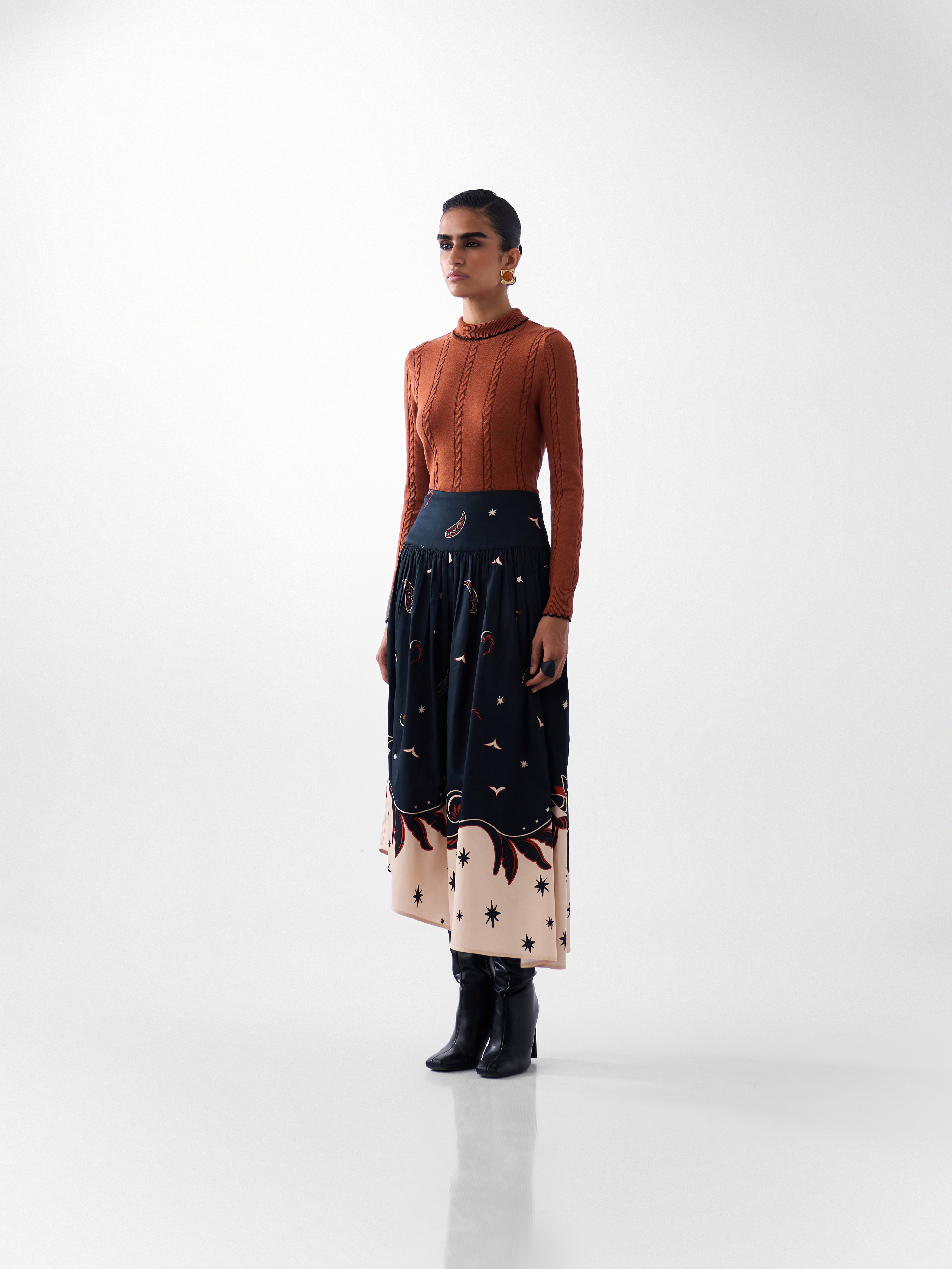 Cleo Turtle-neck - Rust