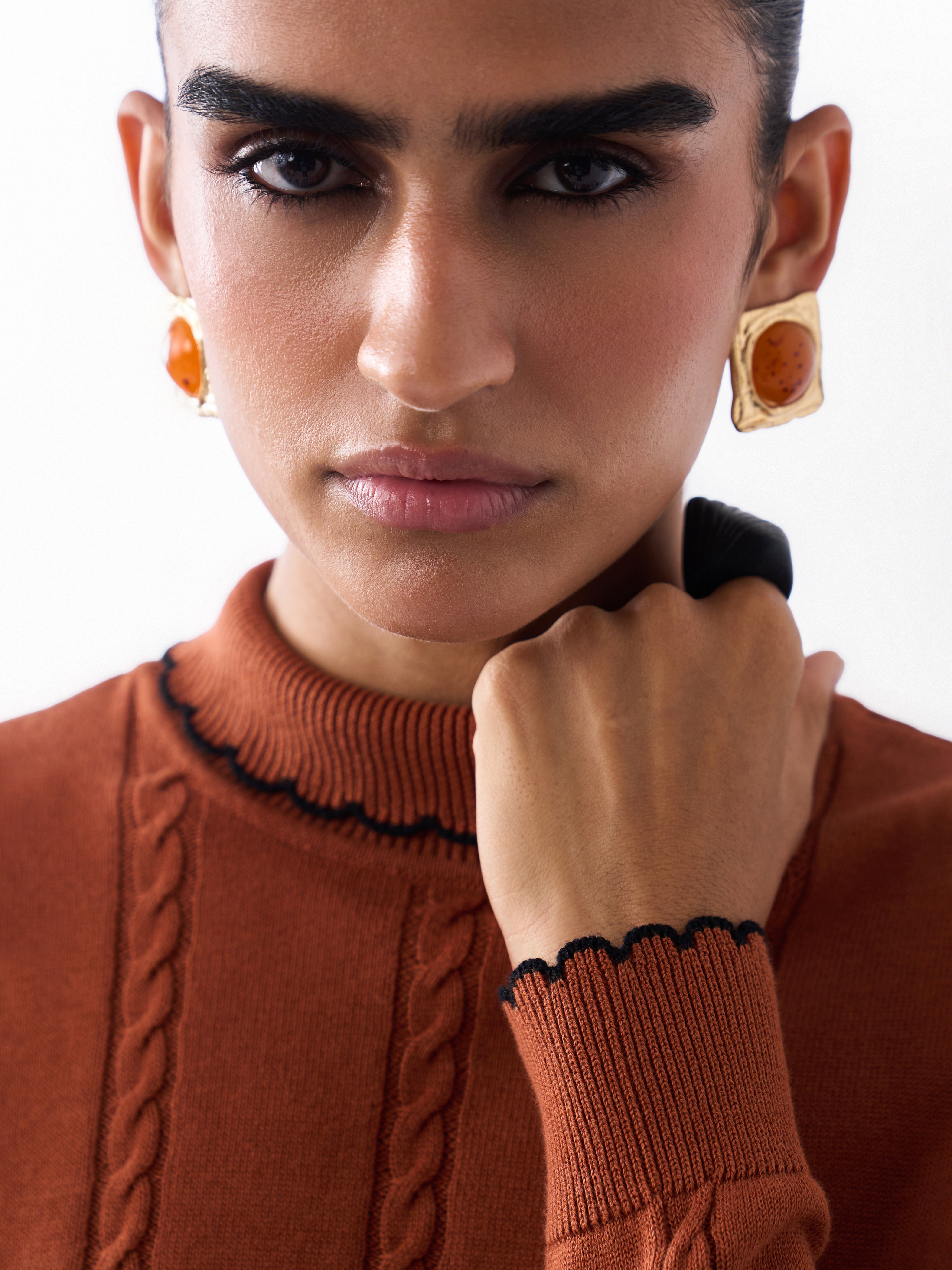 Cleo Turtle-neck - Rust