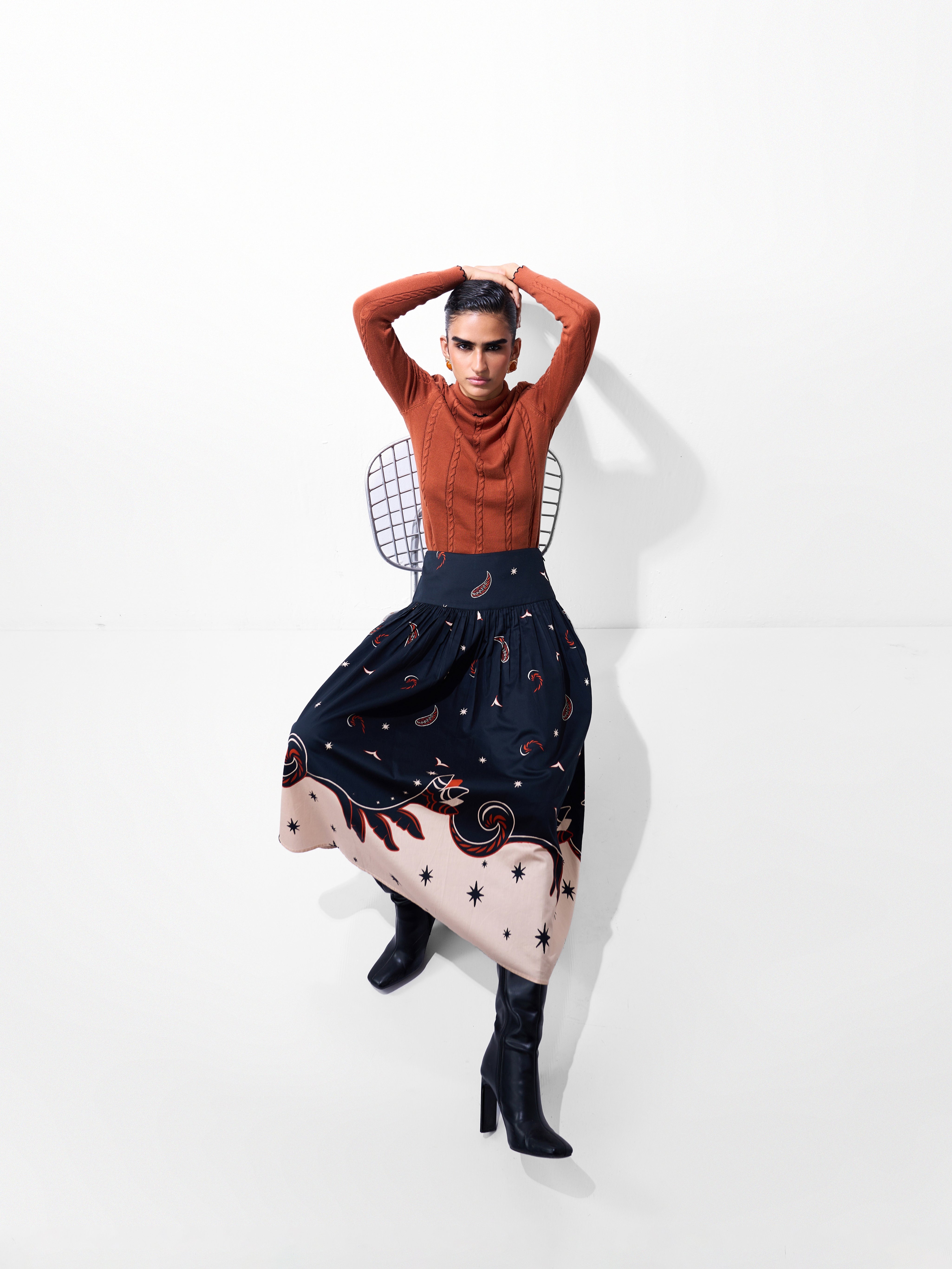 Cleo Turtle-neck - Rust