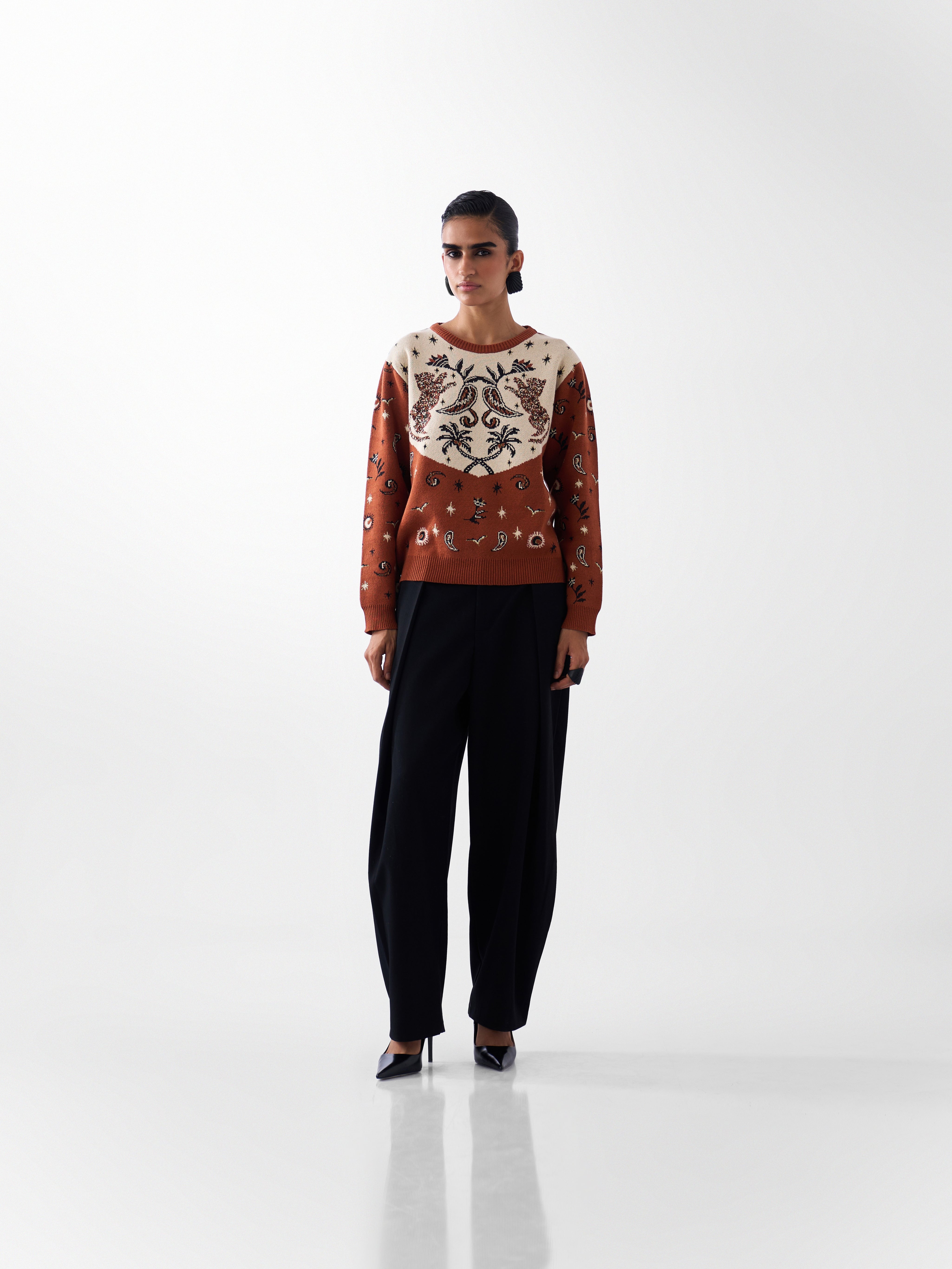 Zaira Pullover - Nocturnal Jungle