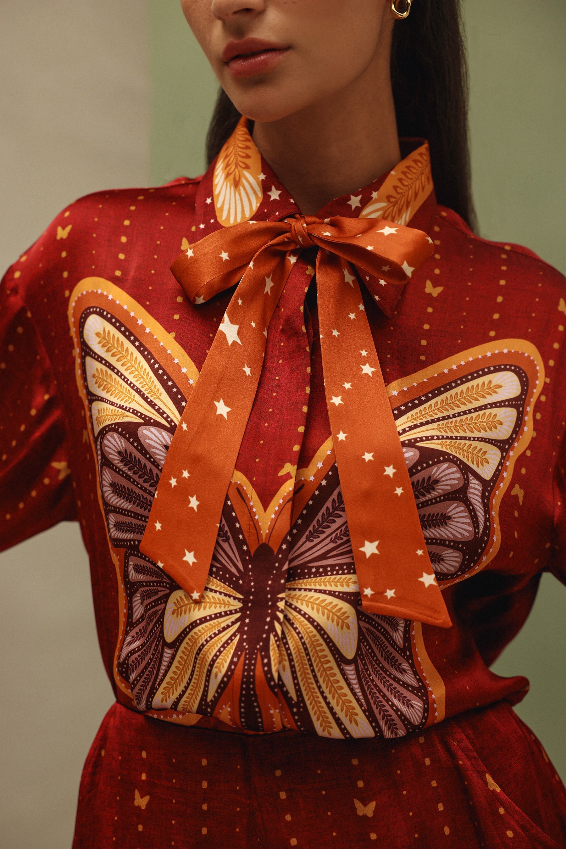 Iris Shirt & Thais Pants - Wings of Wonder